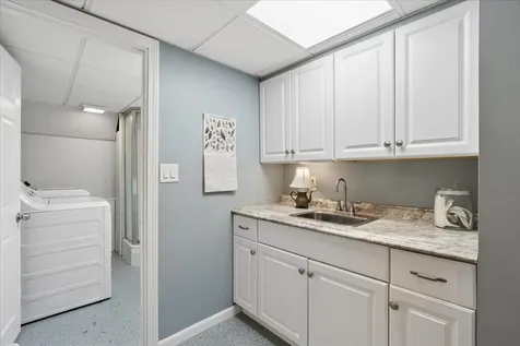 1280 Goffstown Road Manchester NH 03102