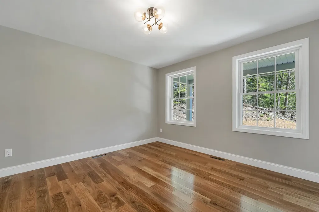 63 Mount Delight Road Deerfield NH 03037