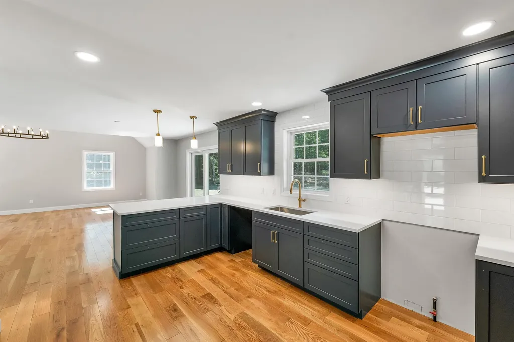 63 Mount Delight Road Deerfield NH 03037