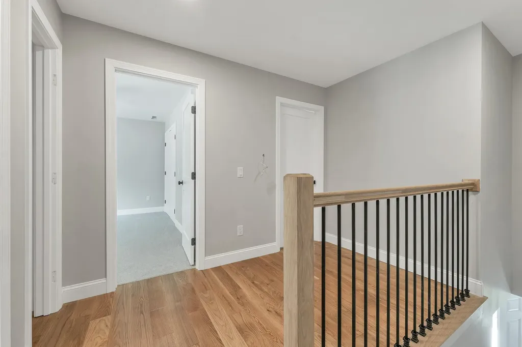 63 Mount Delight Road Deerfield NH 03037