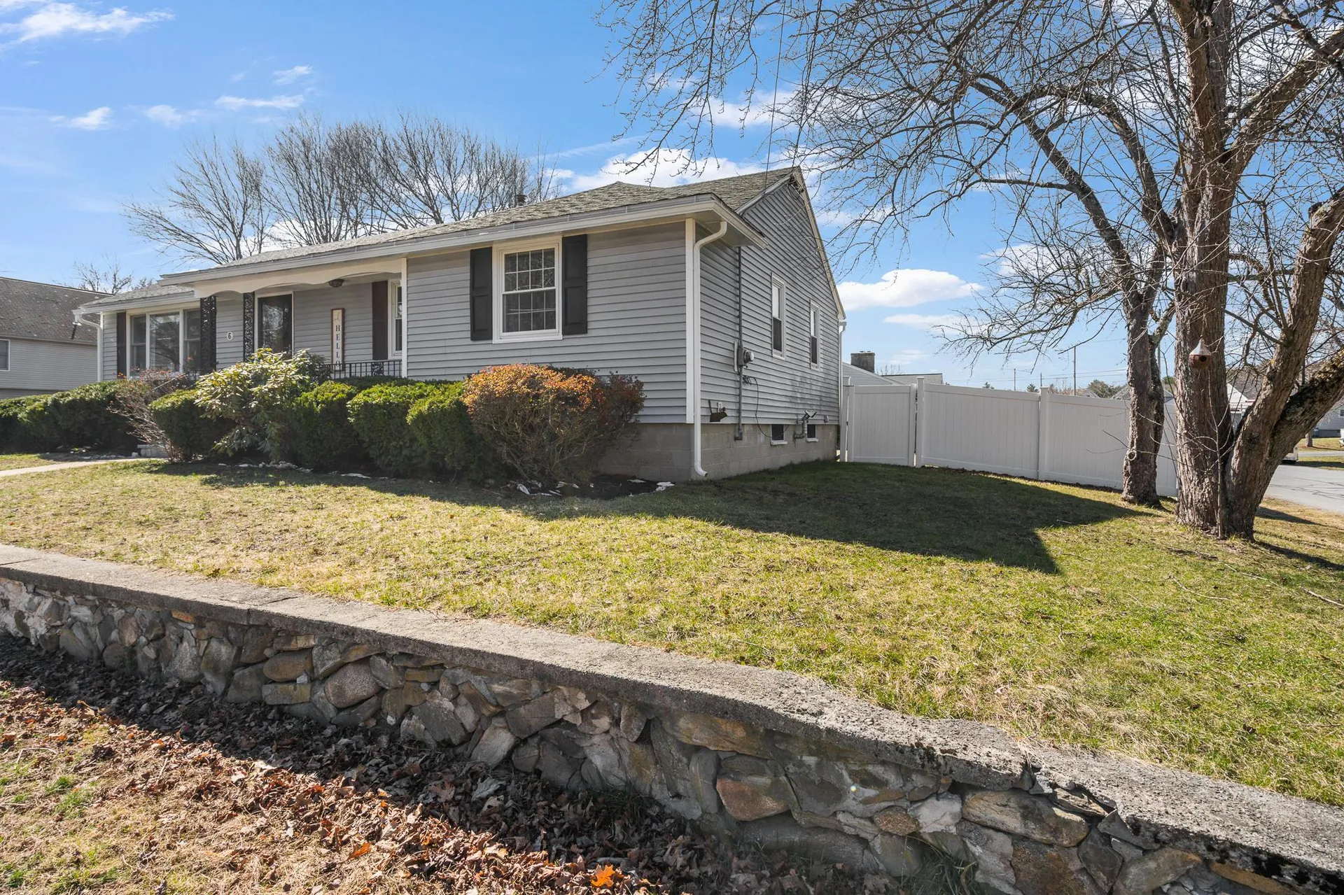 6 Messer Avenue Salem NH 03079