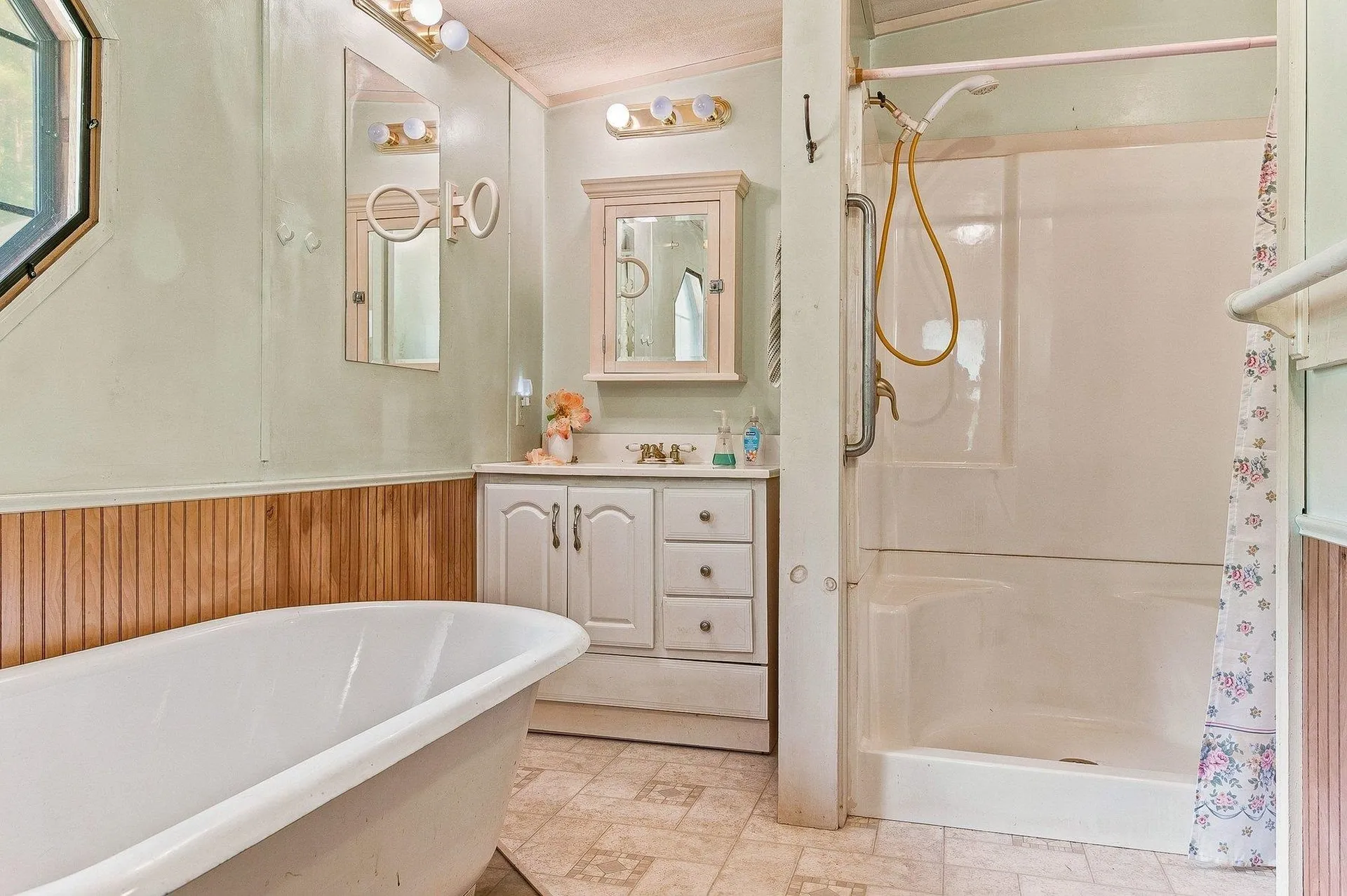 99 Pine Ridge Road Middleton NH 03887