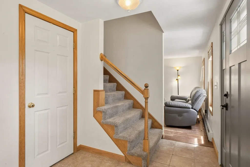 177 Whittier Drive Fremont NH 03044