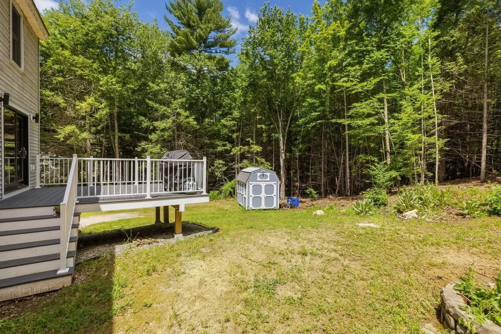 177 Whittier Drive Fremont NH 03044