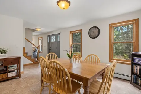 177 Whittier Drive Fremont NH 03044