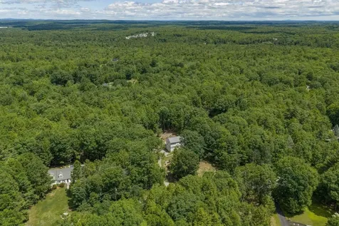 177 Whittier Drive Fremont NH 03044