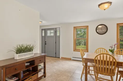 177 Whittier Drive Fremont NH 03044