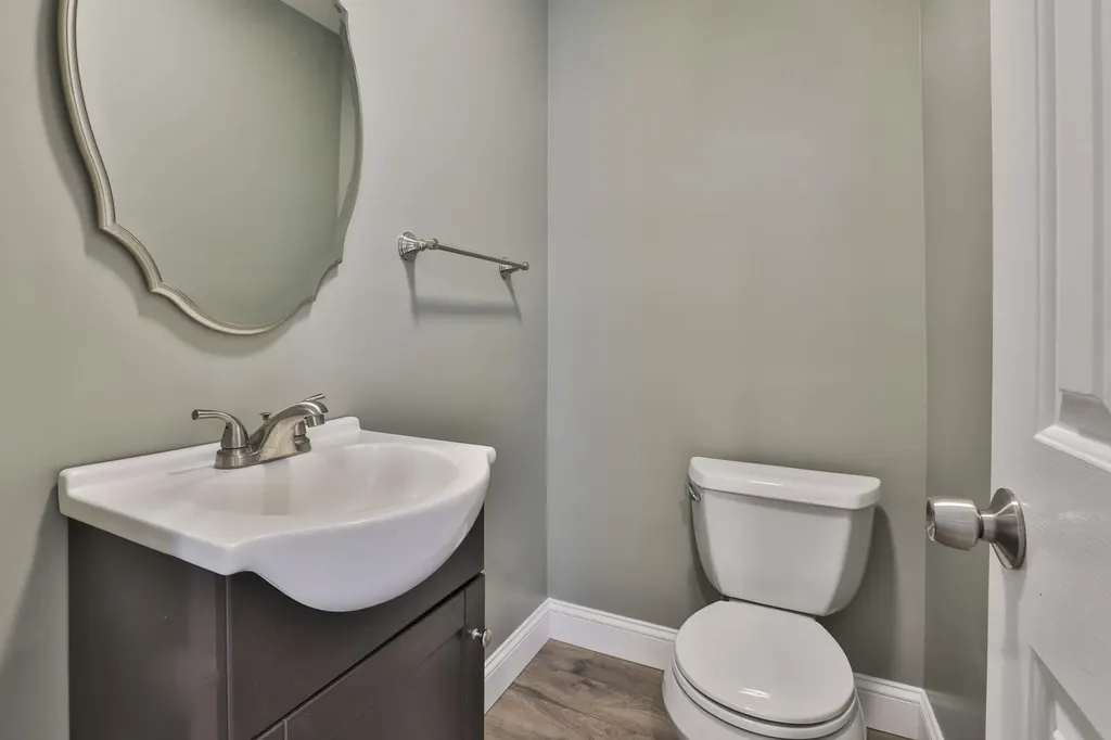 1465 Hooksett Road Hooksett NH 03106