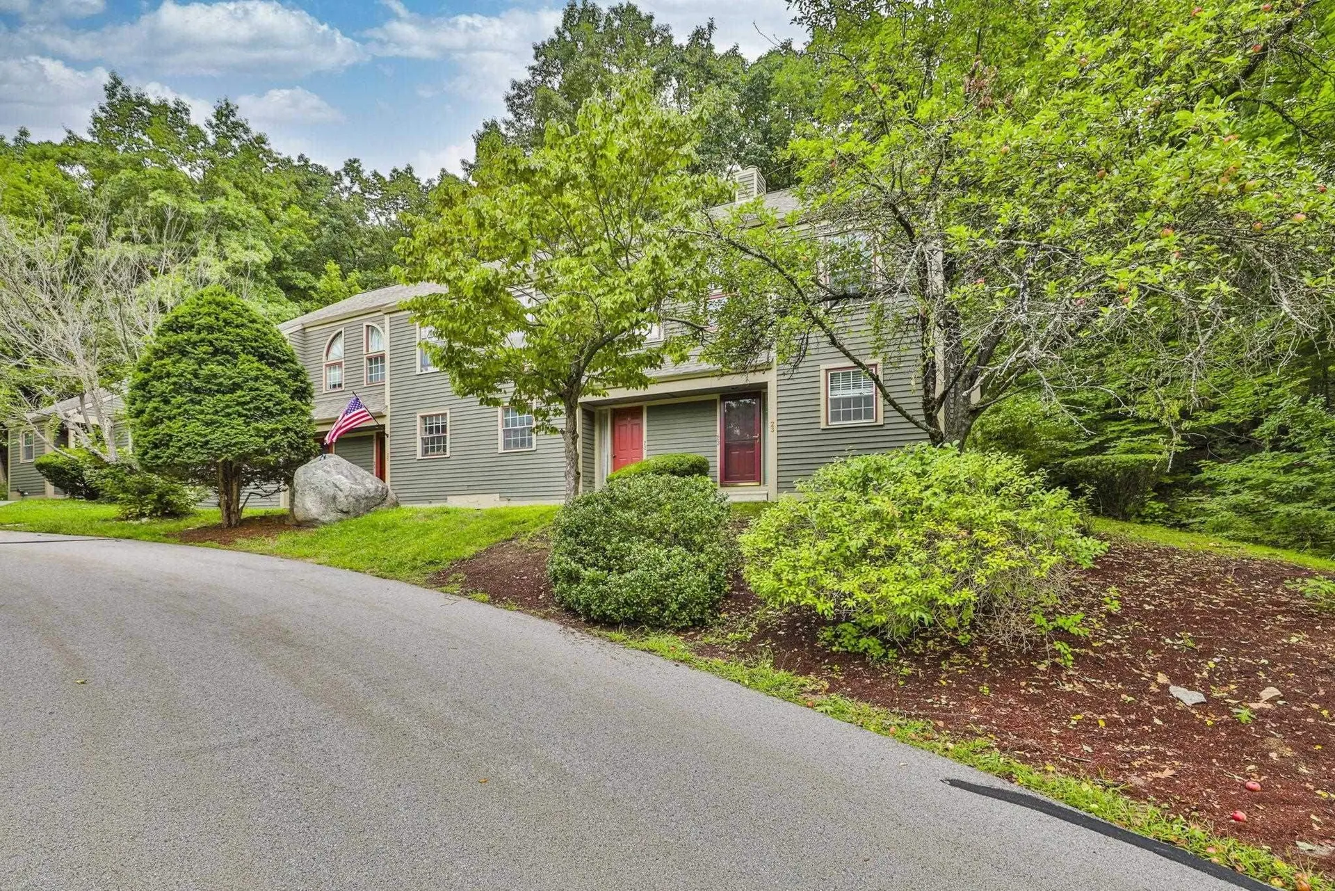 1465 Hooksett Road Hooksett NH 03106