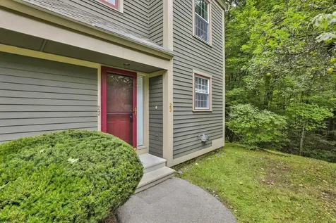 1465 Hooksett Road Hooksett NH 03106