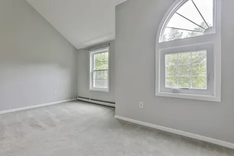 1465 Hooksett Road Hooksett NH 03106