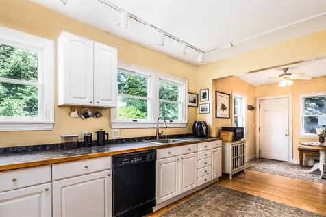 149 Cutts Street Portsmouth NH 03801
