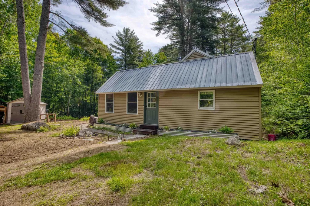 29 Gray Fox Road Effingham NH 03882