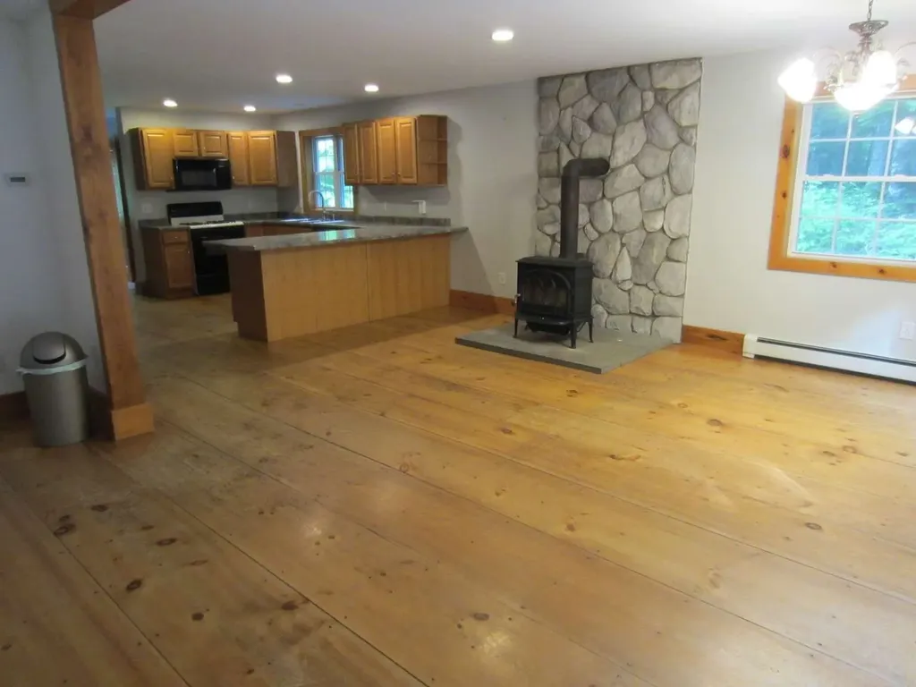 114 Ledgewood Terrace Bridgewater NH 03222