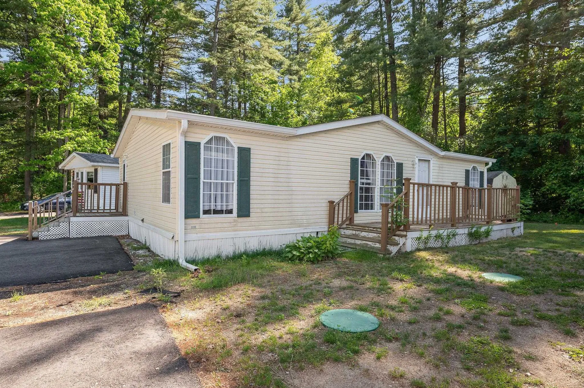 3 Robyn Court Litchfield NH 03052