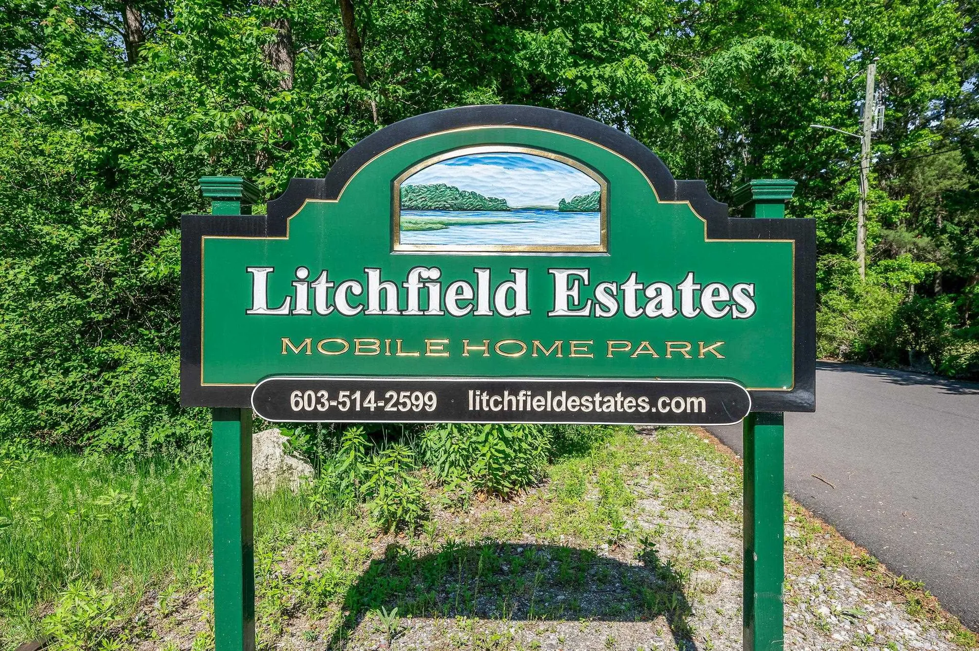 3 Robyn Court Litchfield NH 03052