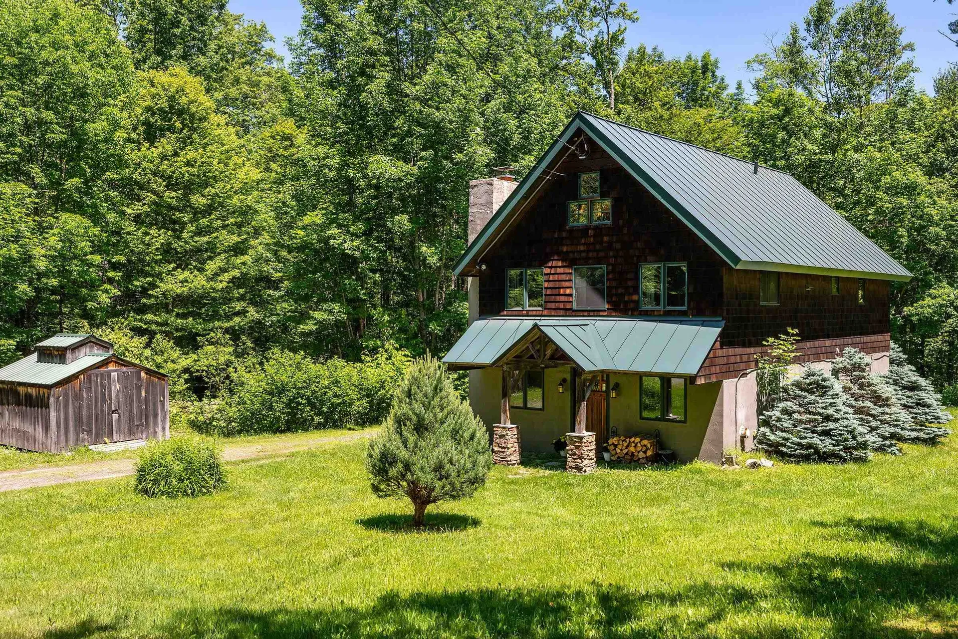 155 Pratt Bridge Road Jamaica VT 05343