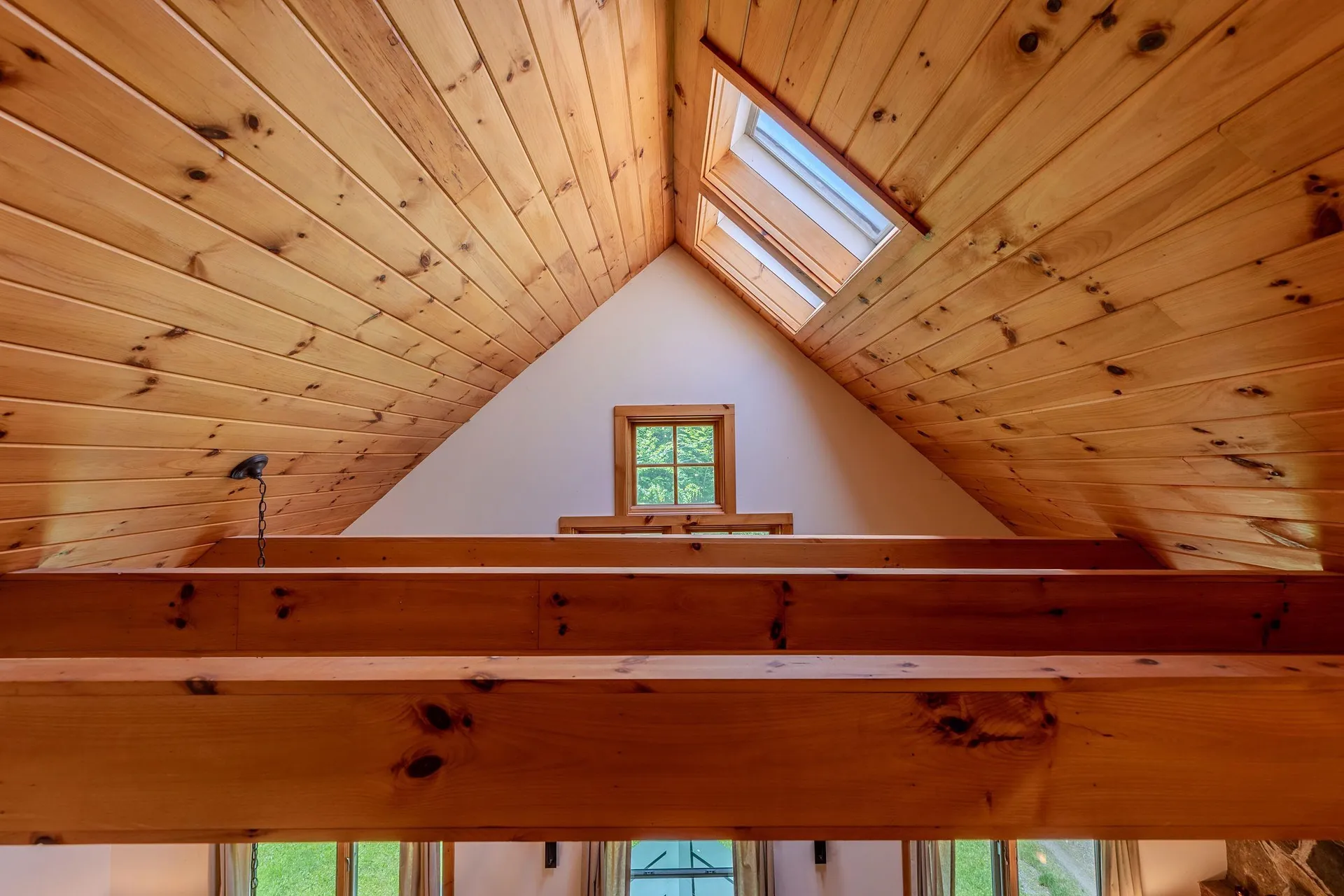 155 Pratt Bridge Road Jamaica VT 05343