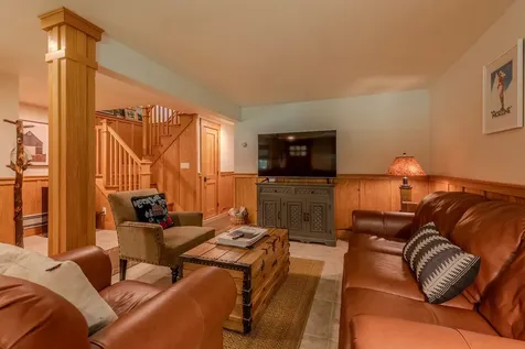155 Pratt Bridge Road Jamaica VT 05343