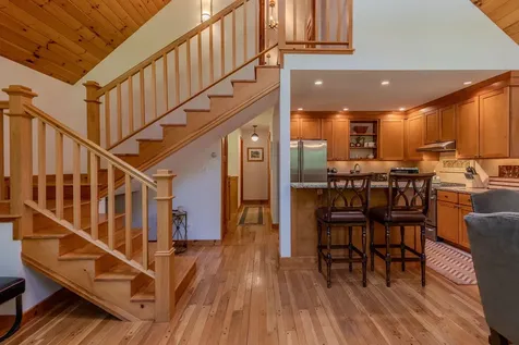 155 Pratt Bridge Road Jamaica VT 05343