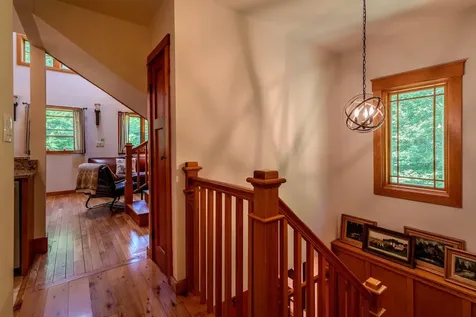 155 Pratt Bridge Road Jamaica VT 05343