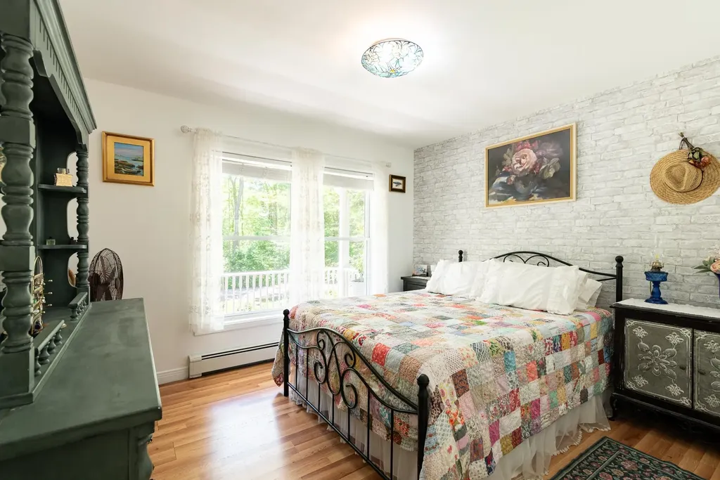 11 Spruce Road Middleton NH 03887