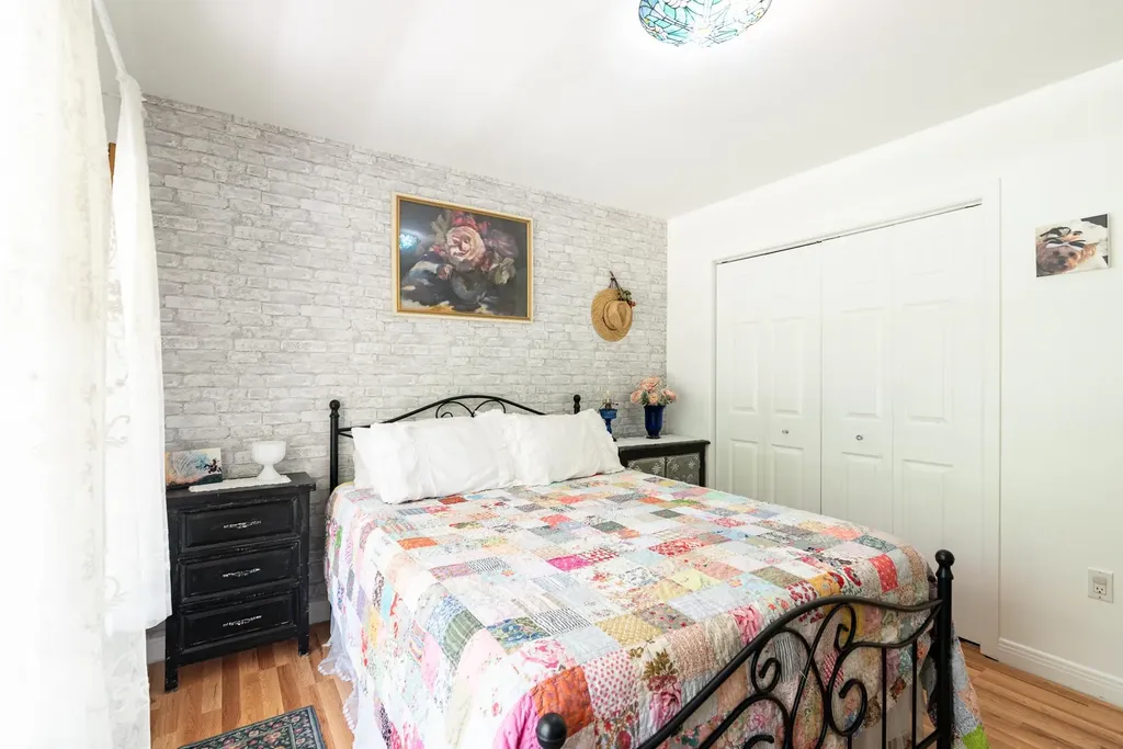 11 Spruce Road Middleton NH 03887