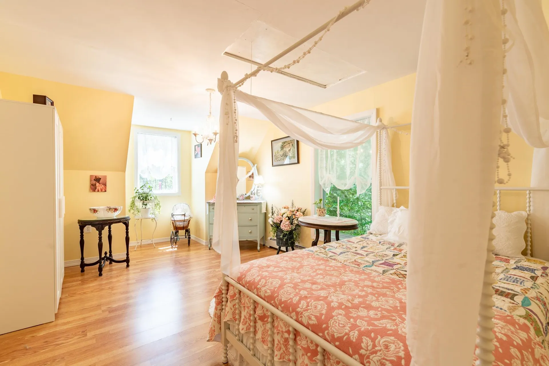 11 Spruce Road Middleton NH 03887