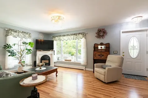 11 Spruce Road Middleton NH 03887