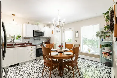 11 Spruce Road Middleton NH 03887