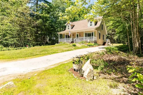 11 Spruce Road Middleton NH 03887
