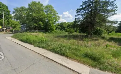 24 Schmitt Street Claremont NH 03743-4812
