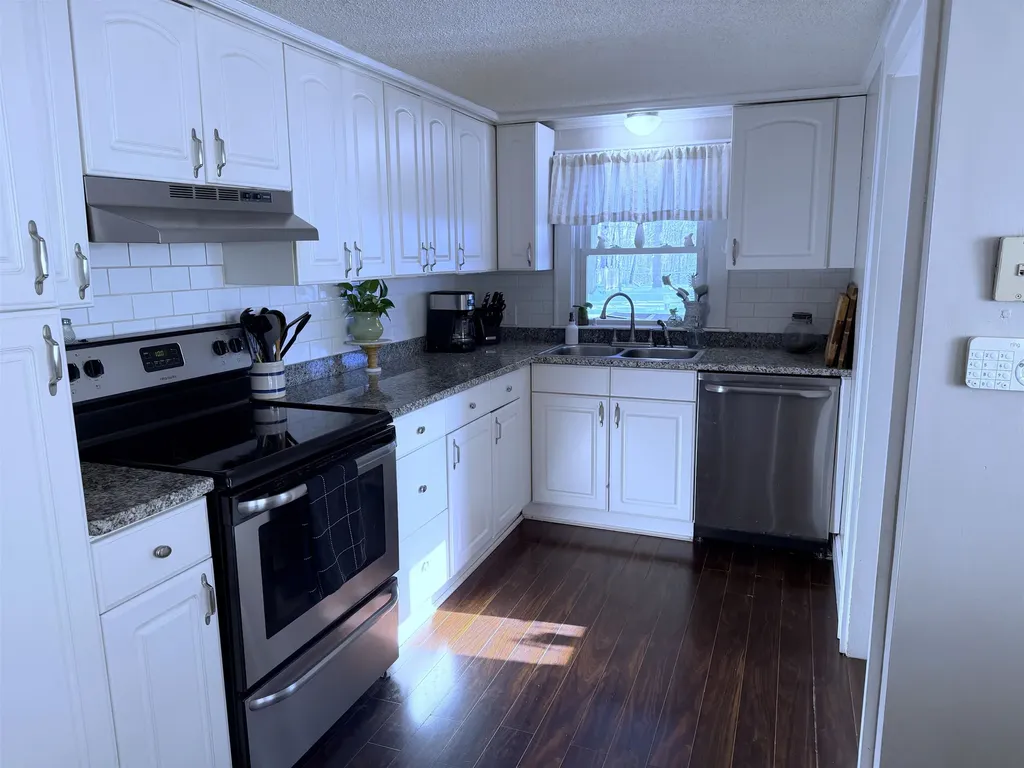 87 Chestnut Hill Road Rochester NH 03867