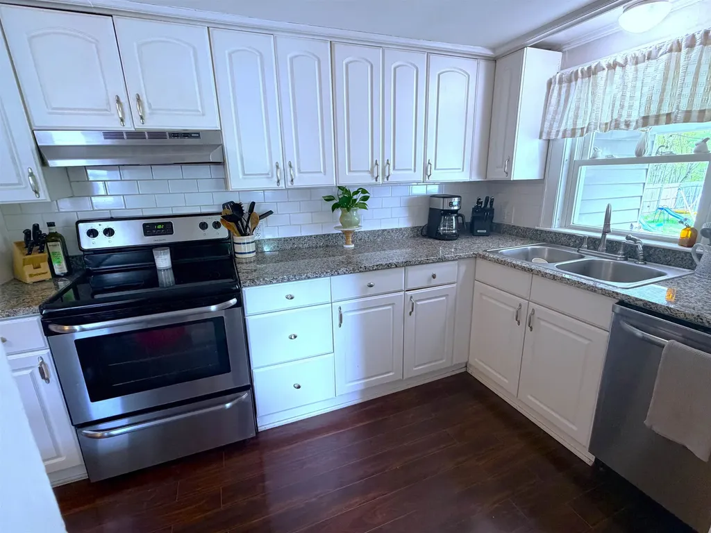87 Chestnut Hill Road Rochester NH 03867