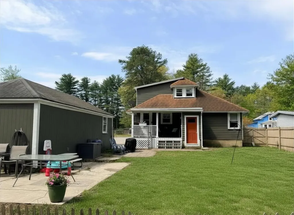 87 Chestnut Hill Road Rochester NH 03867