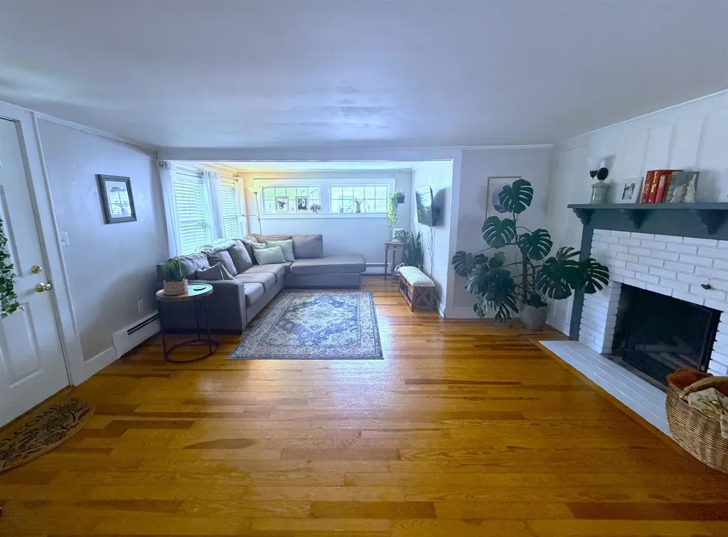 87 Chestnut Hill Road Rochester NH 03867