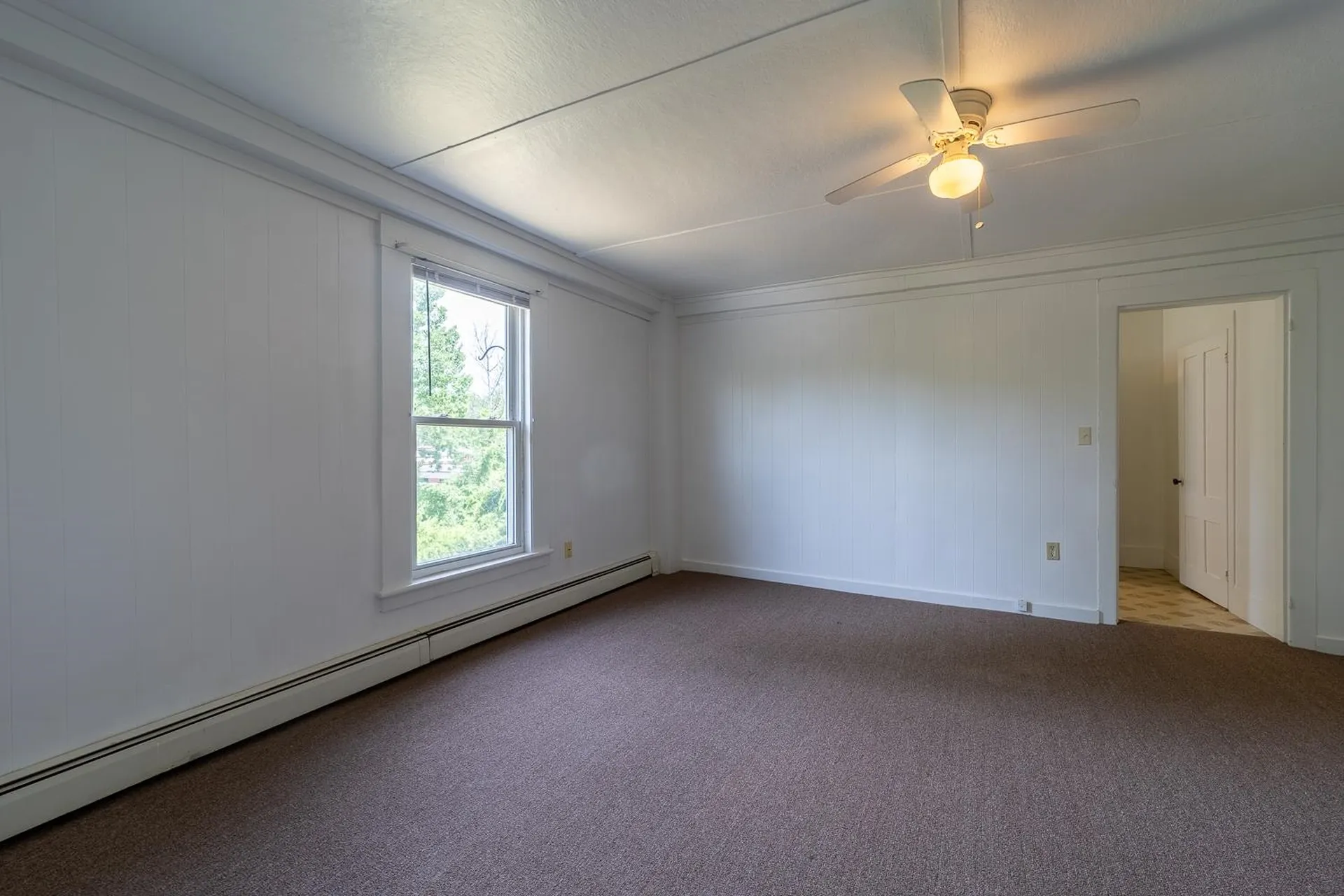 1092 Nh Route 175 Campton NH 03223