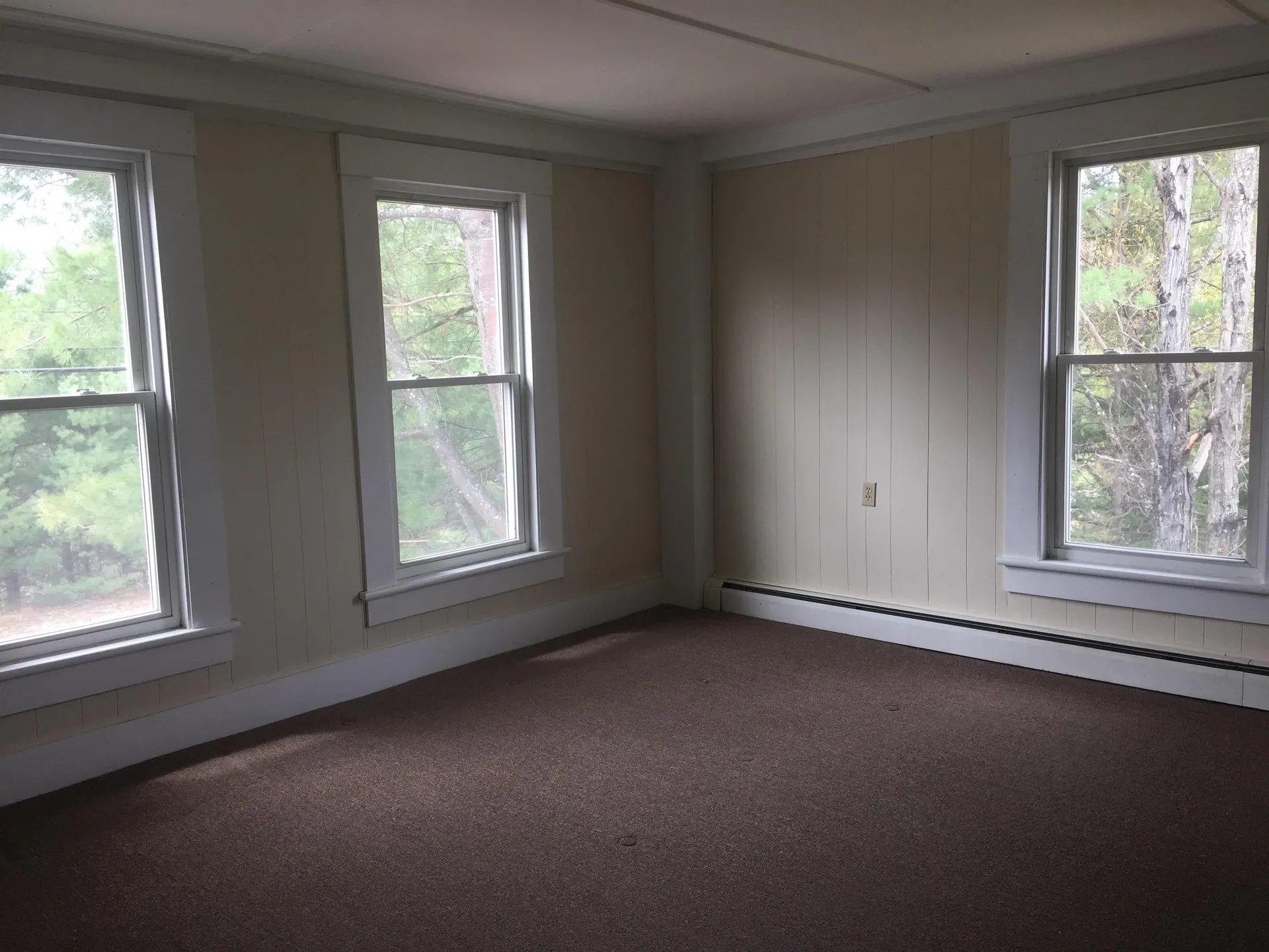 1092 Nh Route 175 Campton NH 03223