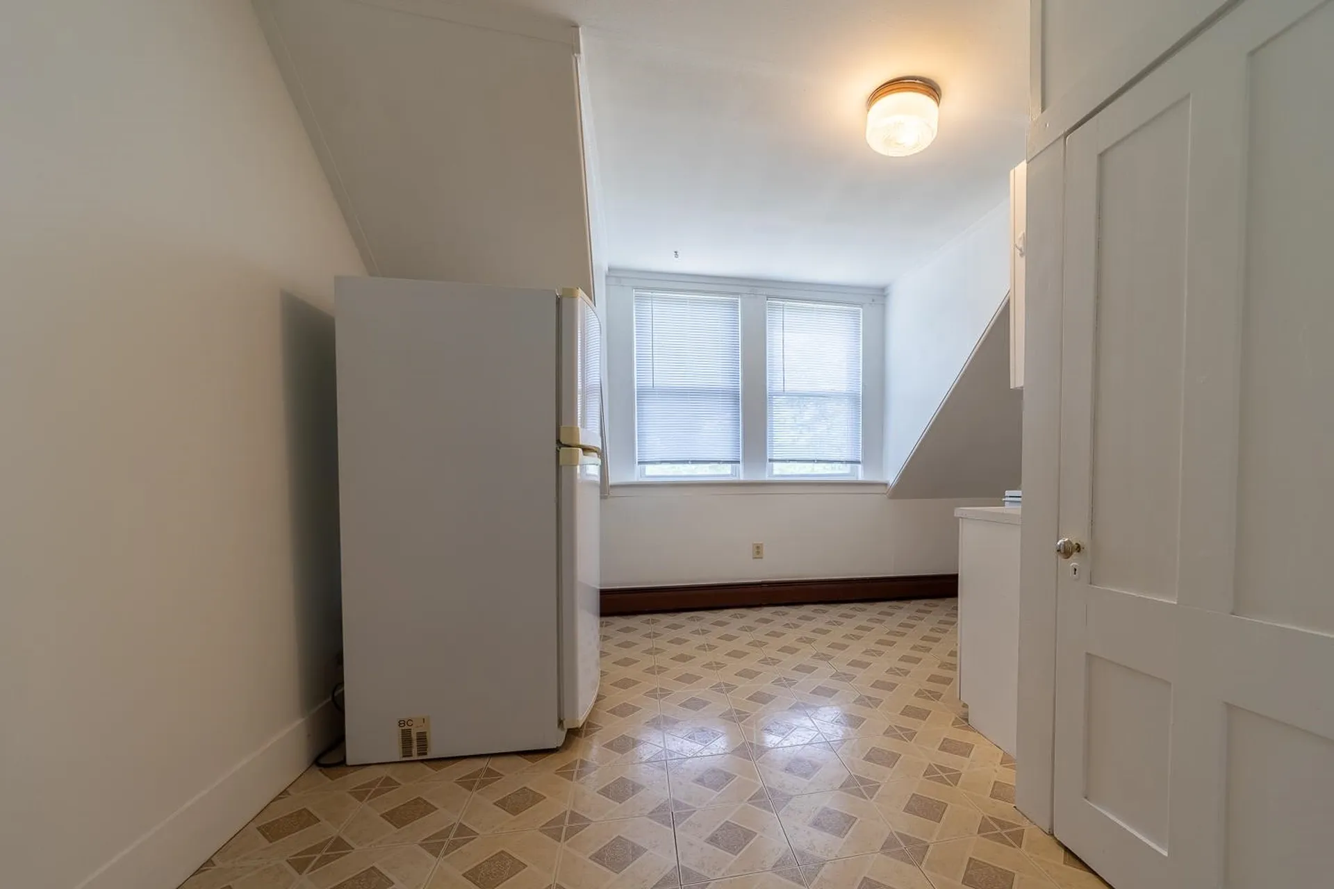 1092 Nh Route 175 Campton NH 03223