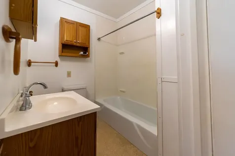 1092 Nh Route 175 Campton NH 03223