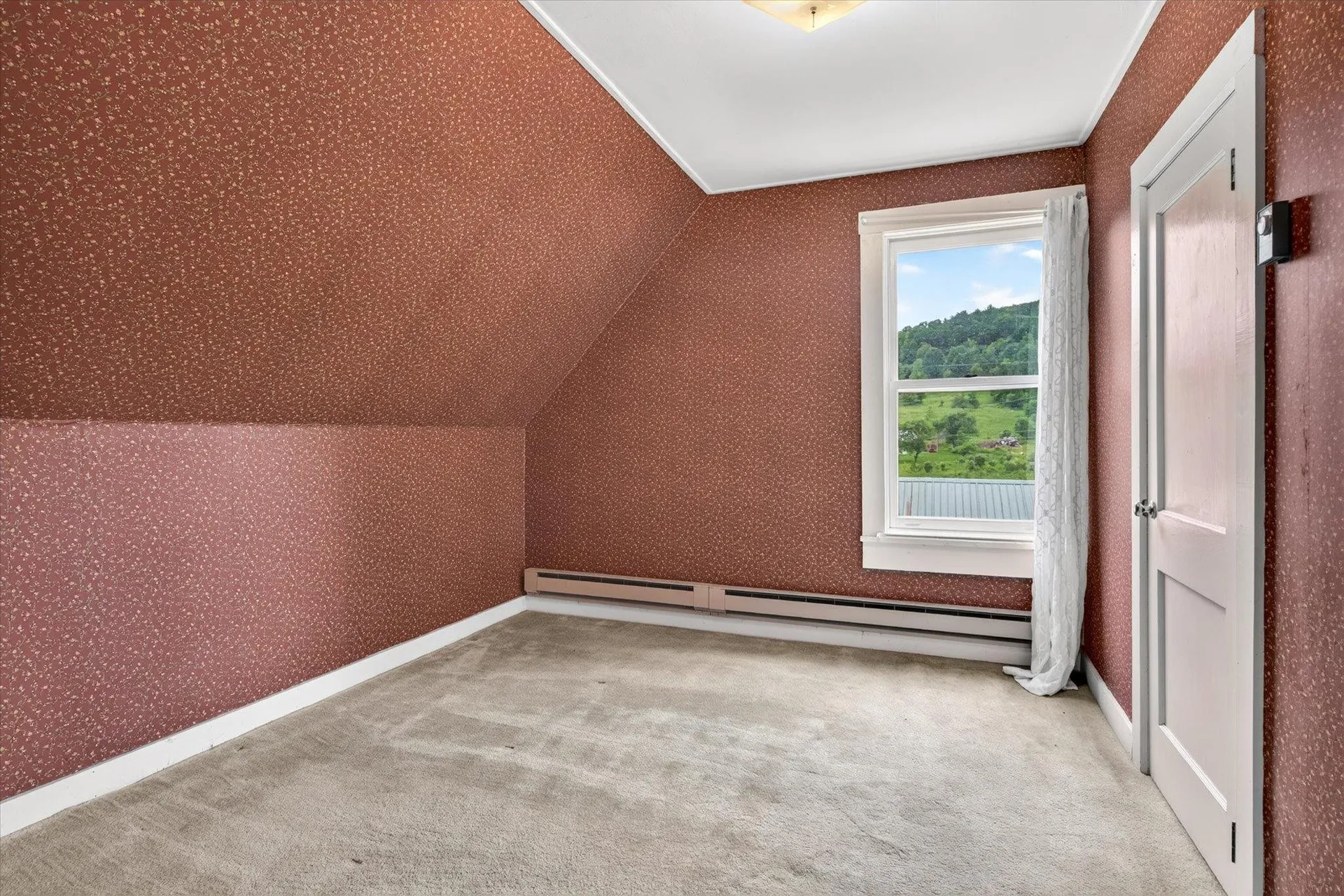76 E Orange Road Topsham VT 05086