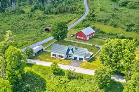 76 E Orange Road Topsham VT 05086