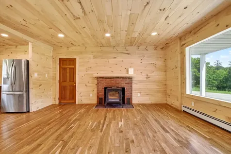 76 E Orange Road Topsham VT 05086
