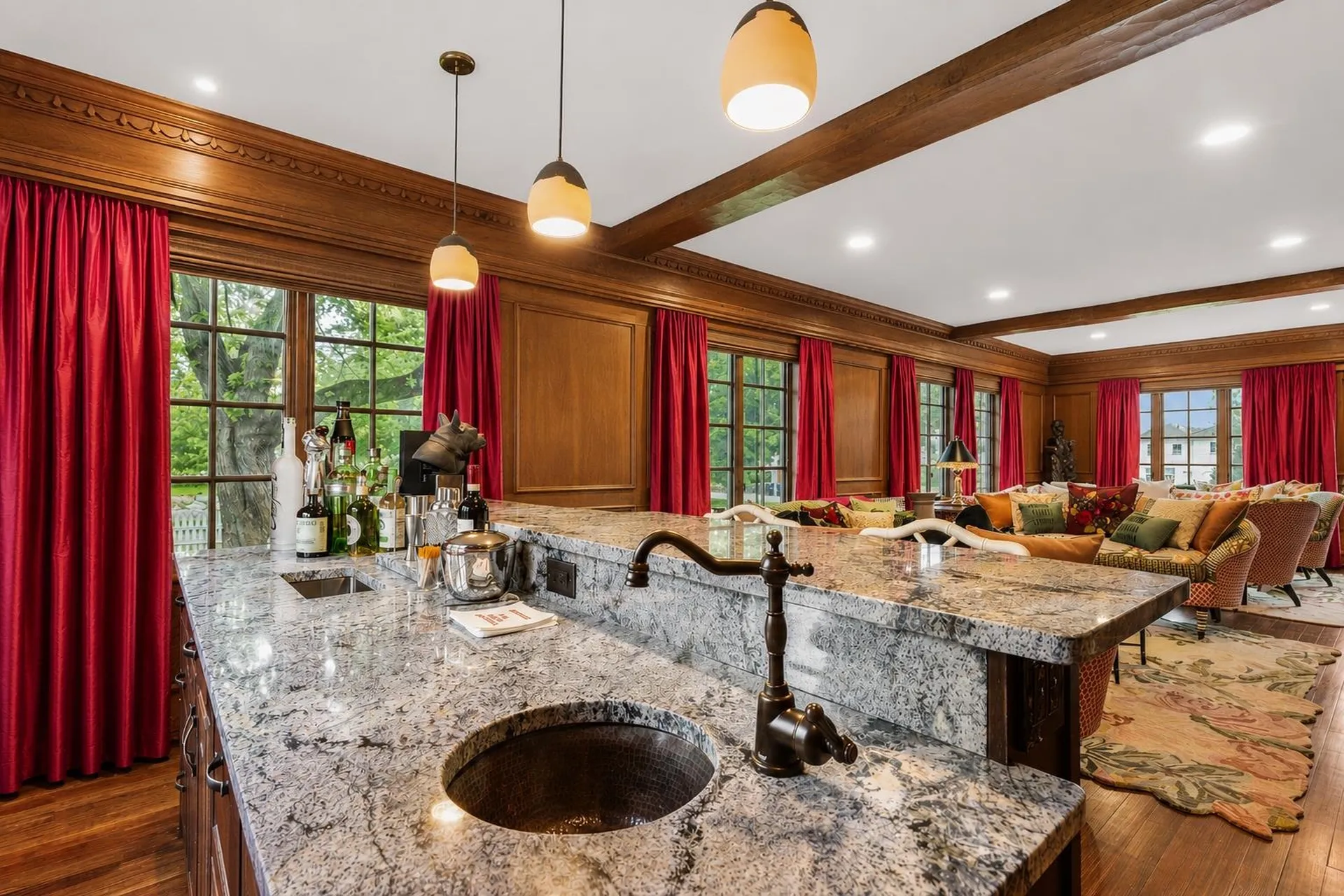 12 Willow Avenue North Hampton NH 03862