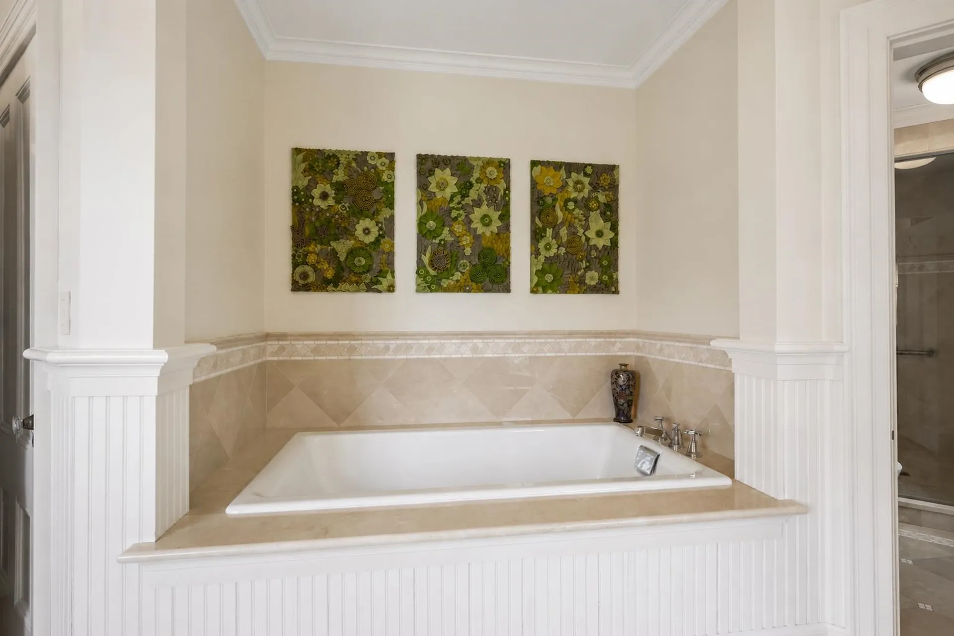 12 Willow Avenue North Hampton NH 03862