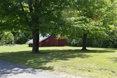 1092 Nh Route 175 Campton NH 03223