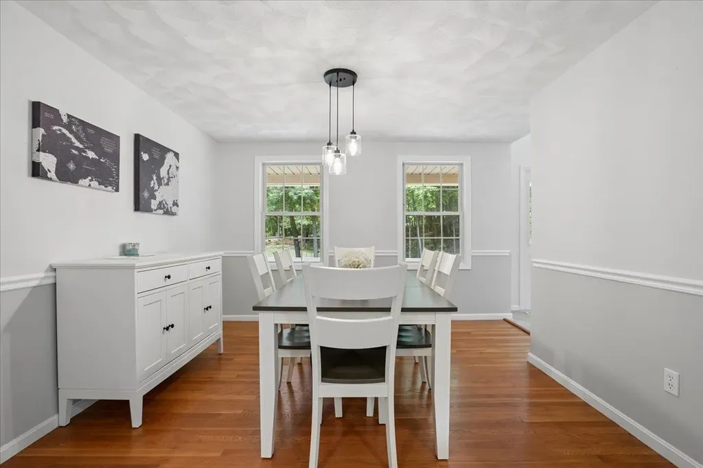 56 Patriot Road Tyngsborough MA 01879