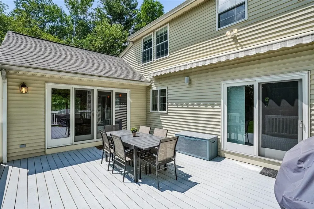 56 Patriot Road Tyngsborough MA 01879