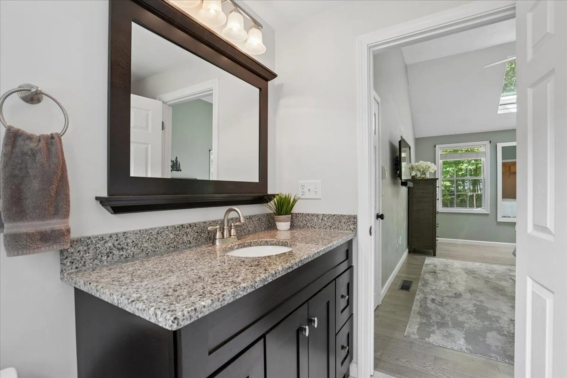 56 Patriot Road Tyngsborough MA 01879