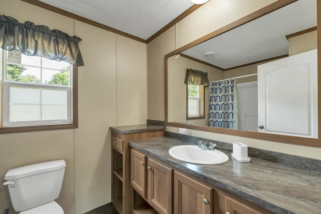 68 Barberry Lane Raymond NH 03077